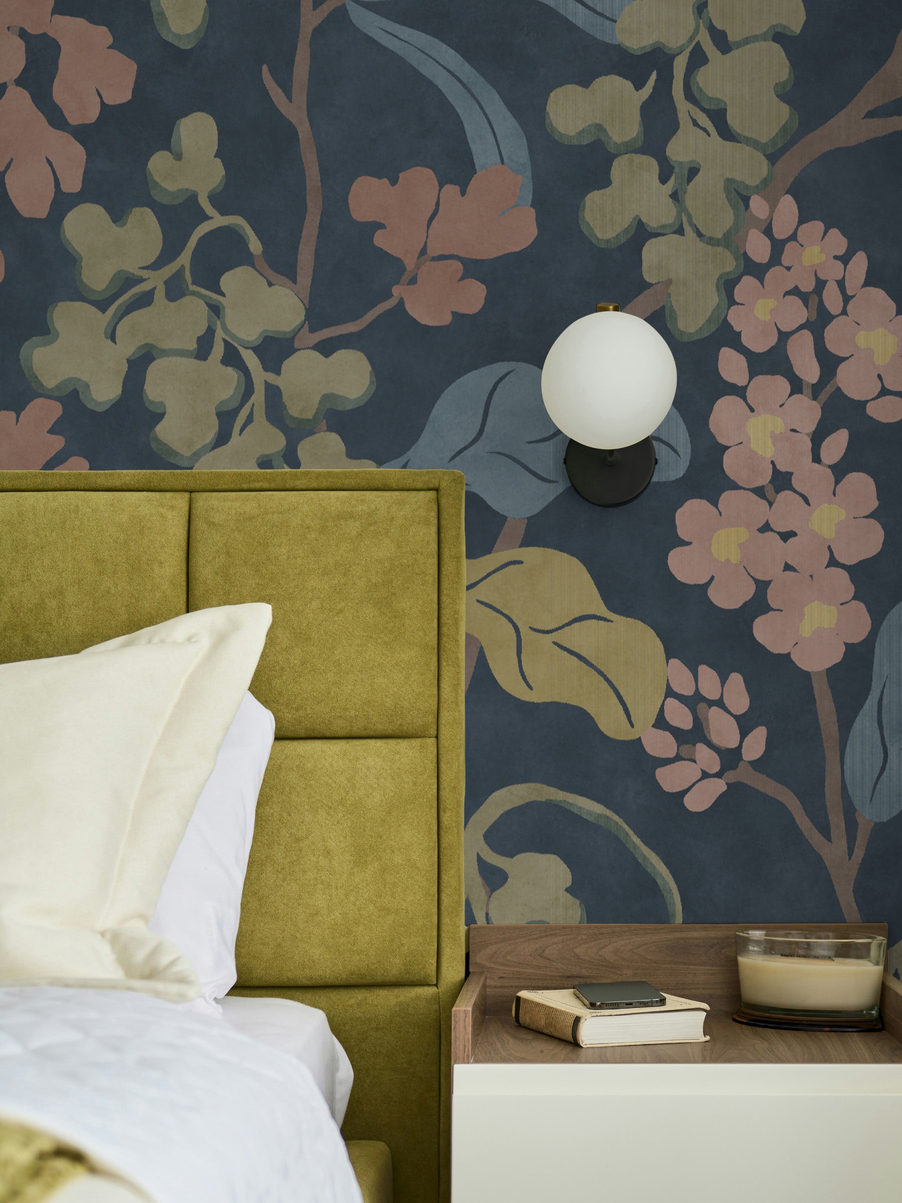 Fiori Mural - Navy Bloom